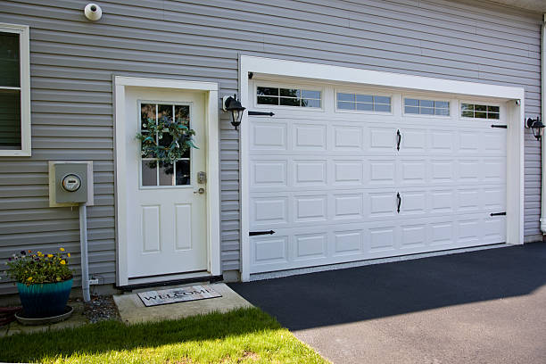 24/7 Emergency Garage Door Panel Replacement experts in Rabun County County, GA